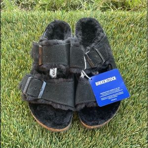 Women’s Birkenstock Arizona Shearling Sandals sz 6